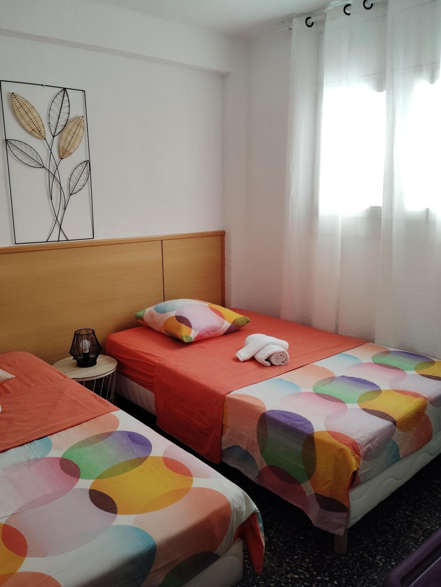 Chez Chantal 3 Chambres Au Centre Touristique De Salou Avec Garage Экстерьер фото